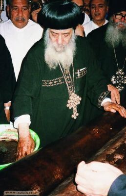 PopeShenoudaIII_(165).jpg