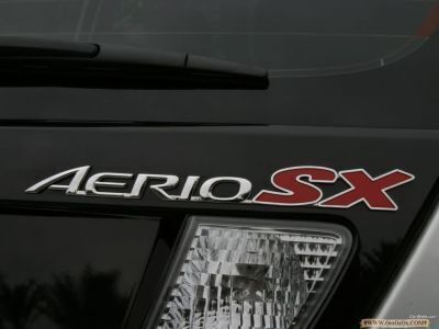 Suzuki_Aerio_36_1024x768.jpg