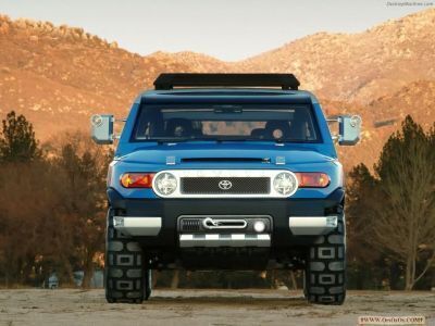 Toyota_FJCruiser_05_1024.jpg